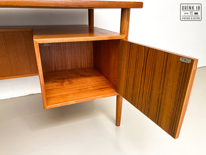 Vintage Bureau - Arne Vodder voor Bornholm