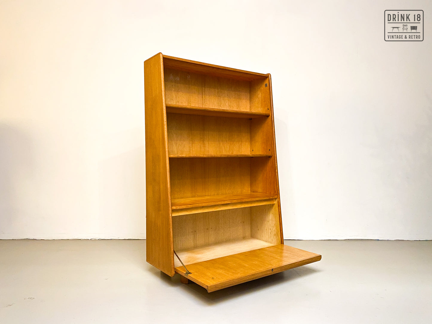 Wandmeubel Eikenserie - Pastoe