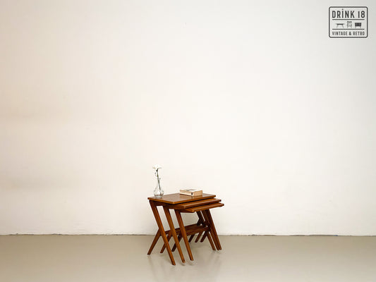 Vintage - Nesting tafeltjes