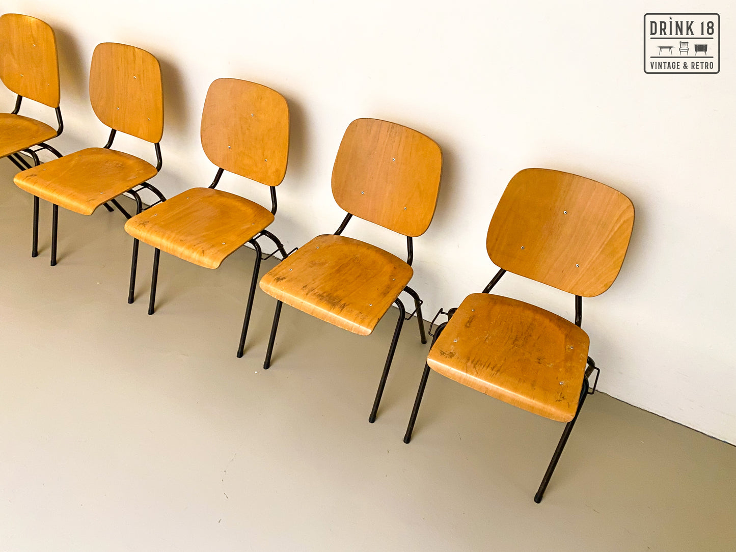 Set van zes stoelen  - Riemersma Meubelen
