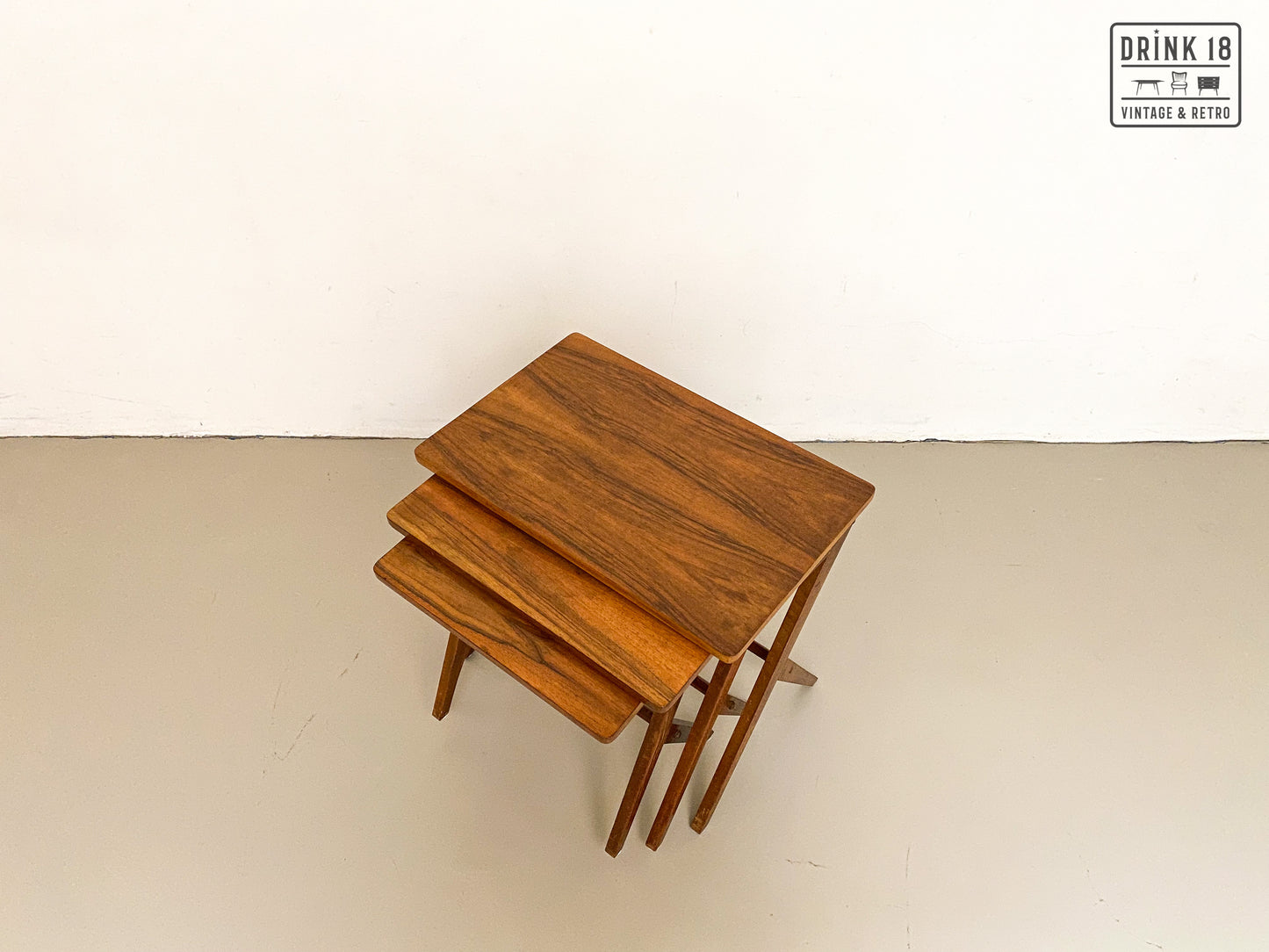 Vintage - Nesting tafeltjes