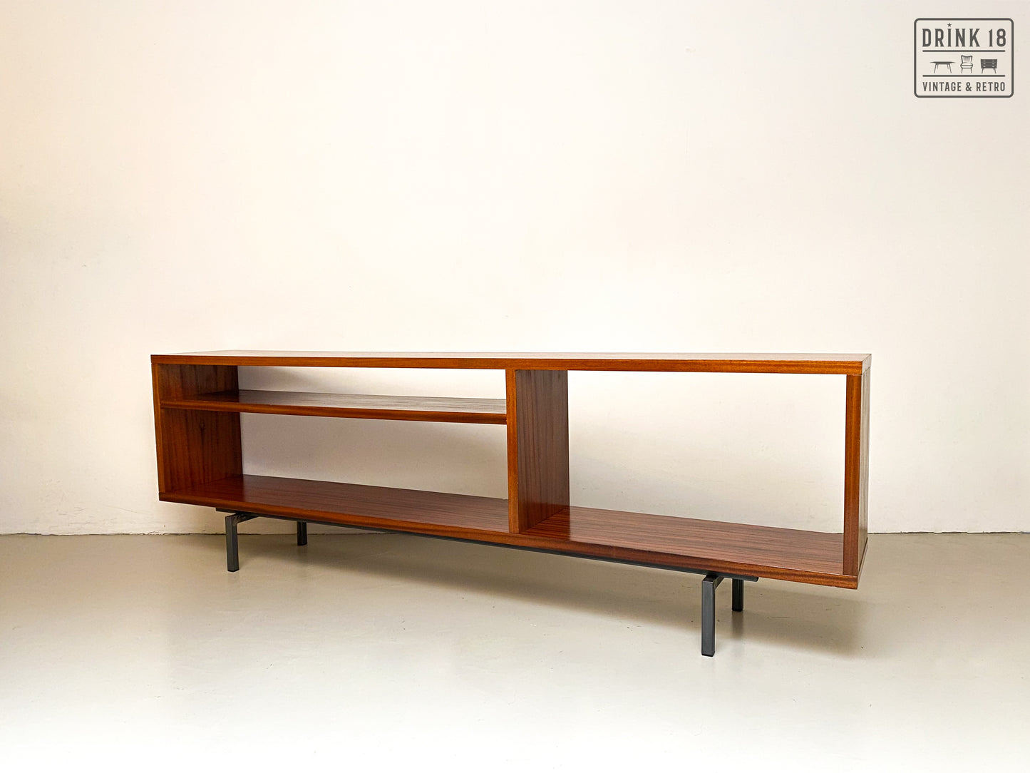Vintage - Sideboard #7