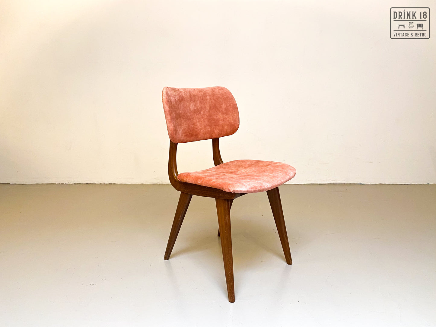 Zes vintage eetkamerstoelen - Louis van Teeffelen