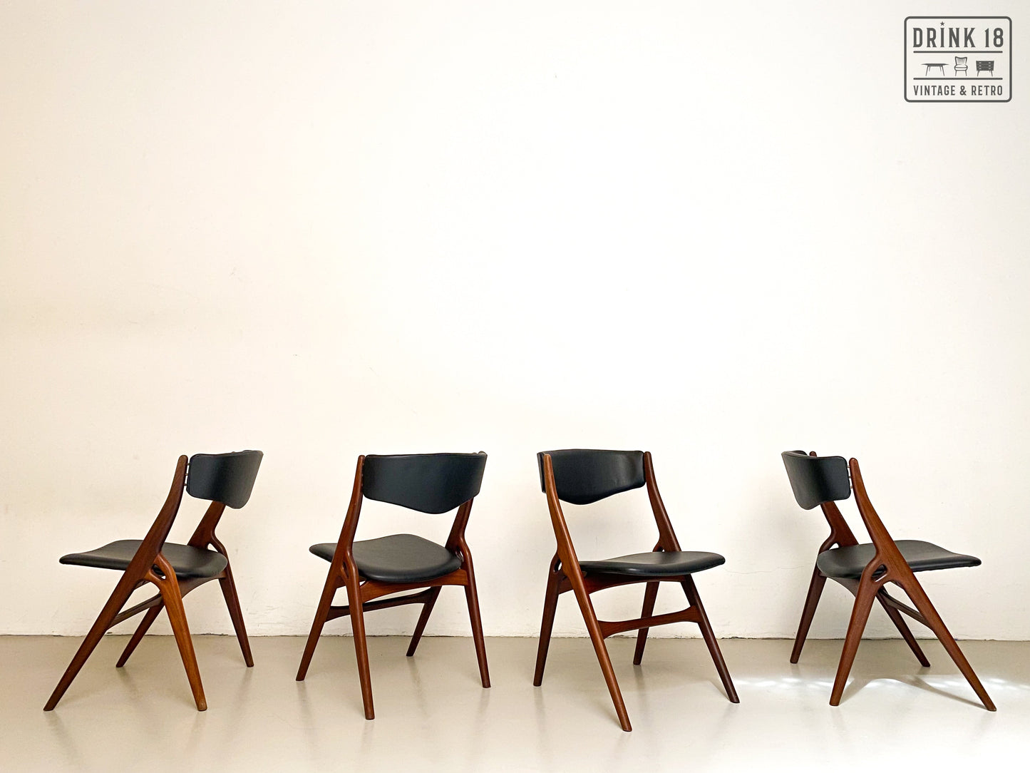 Vier vintage Aska stoelen - Louis van Teeffelen