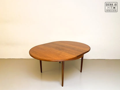 Verlengbare ronde eettafel - G-plan