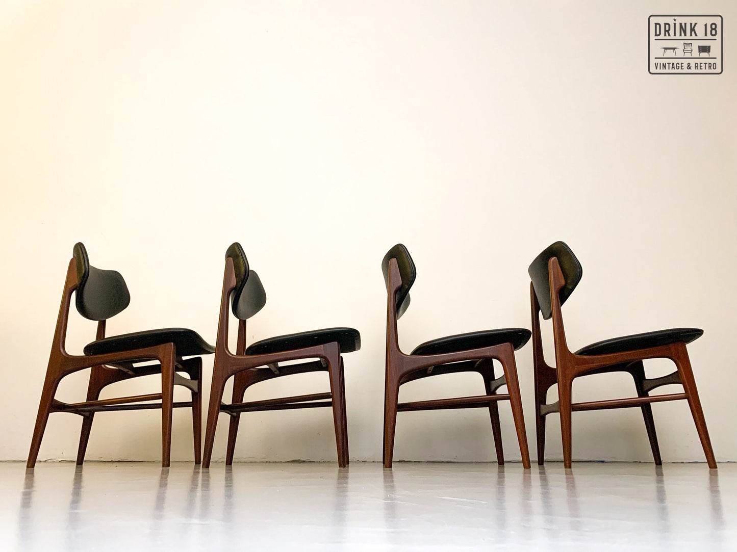 Zes vintage Hamar stoelen - Louis van Teeffelen