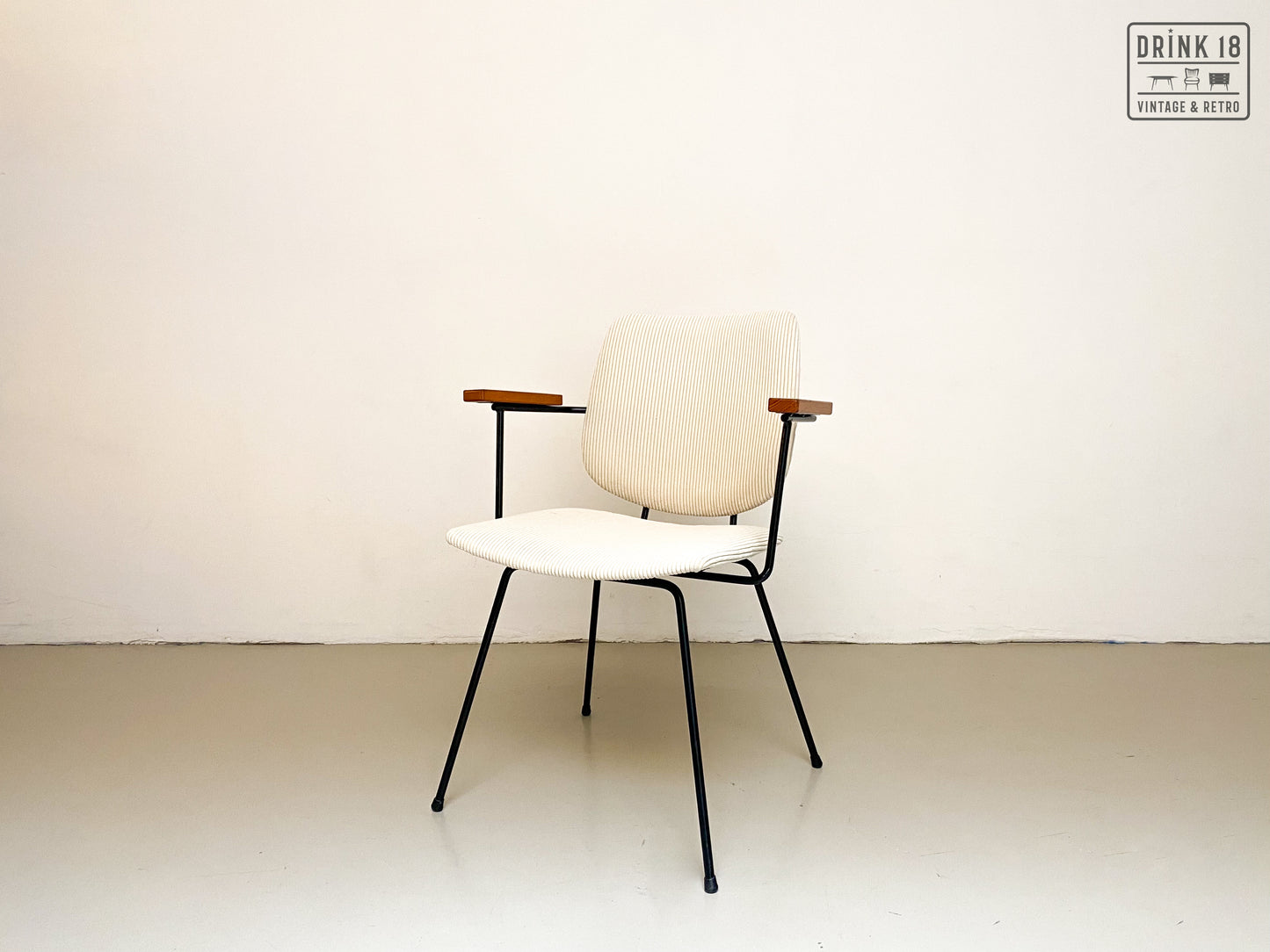 Vier Kembo Eetkamerstoelen - Wim Rietveld