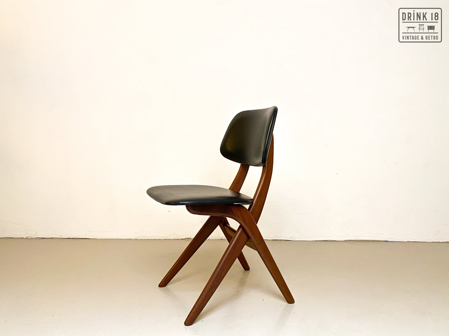 Zes Schaar-serie stoelen - Louis van Teeffelen